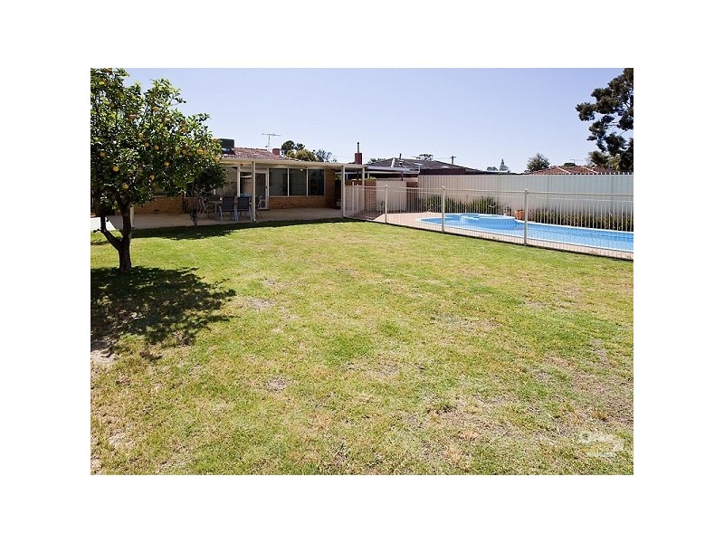 5 Platte Court, Gosnells WA 6110