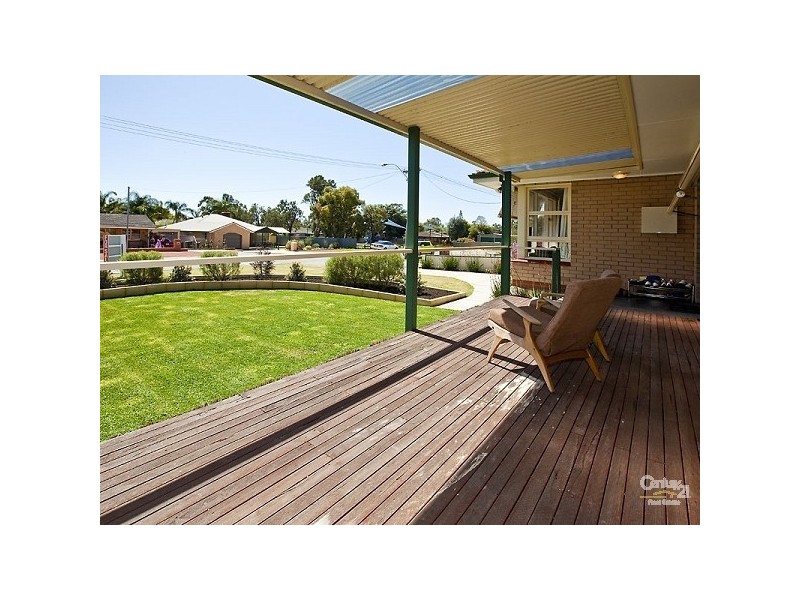 5 Platte Court, Gosnells WA 6110