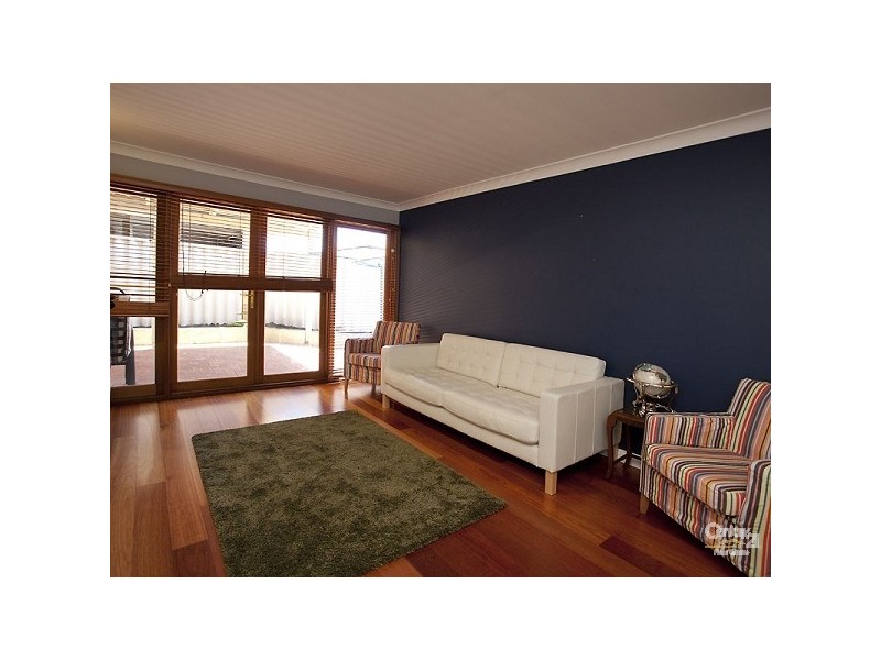 27 Mars Street, Carlisle WA 6101