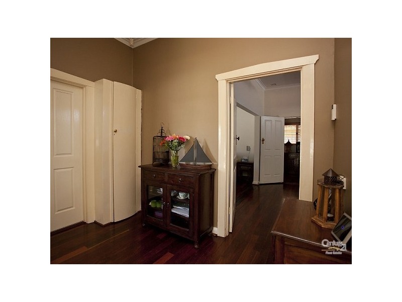 27 Mars Street, Carlisle WA 6101