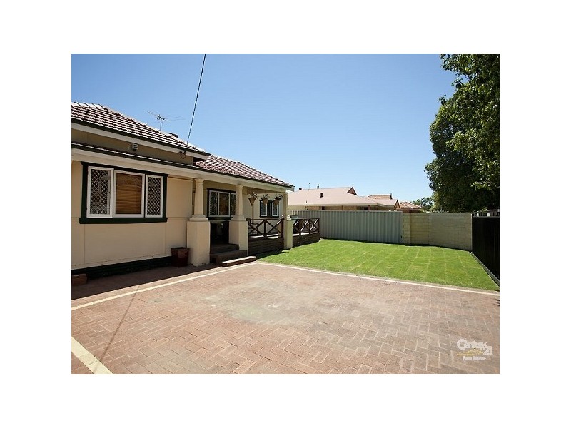 27 Mars Street, Carlisle WA 6101