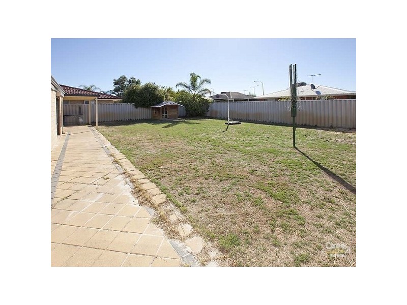 3 Conway Place, Huntingdale WA 6110