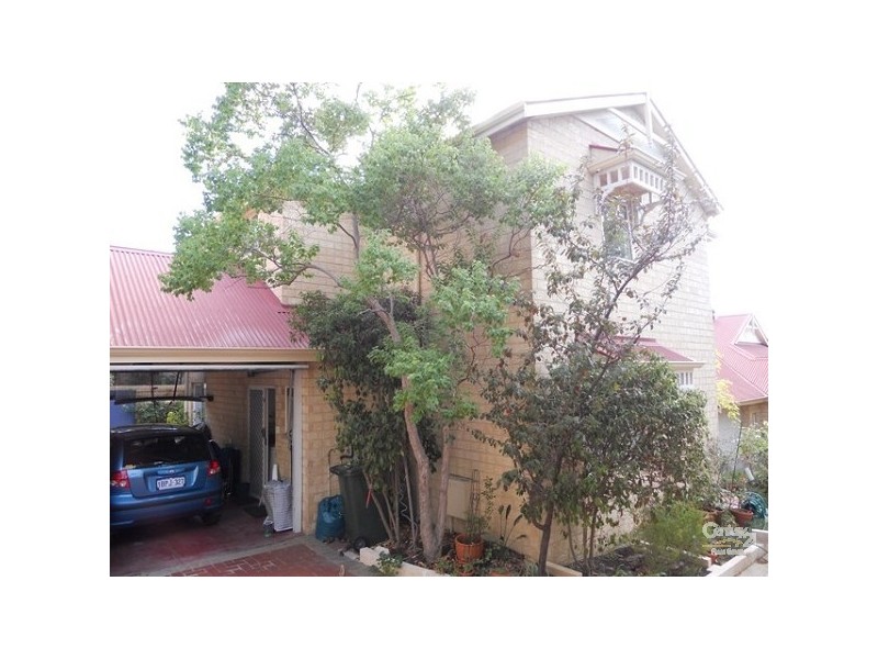 5/42 John Street, North Fremantle WA 6159