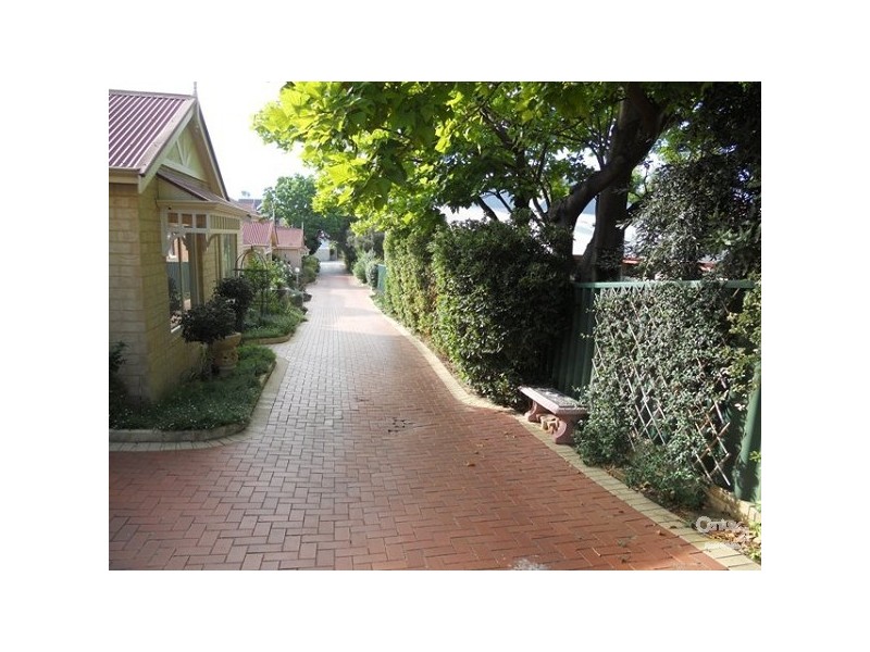 5/42 John Street, North Fremantle WA 6159