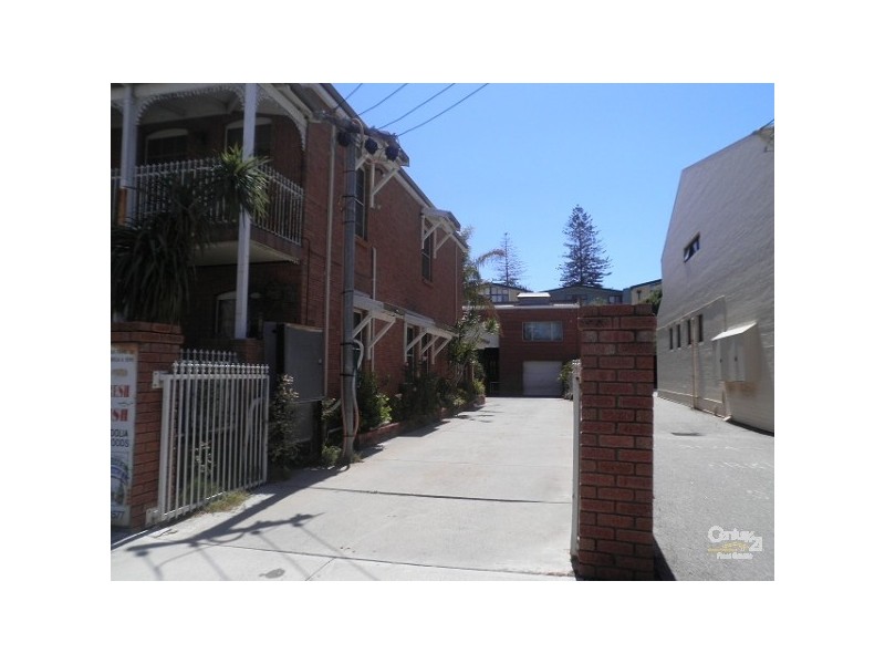 4 Suffolk Street, Fremantle WA 6160