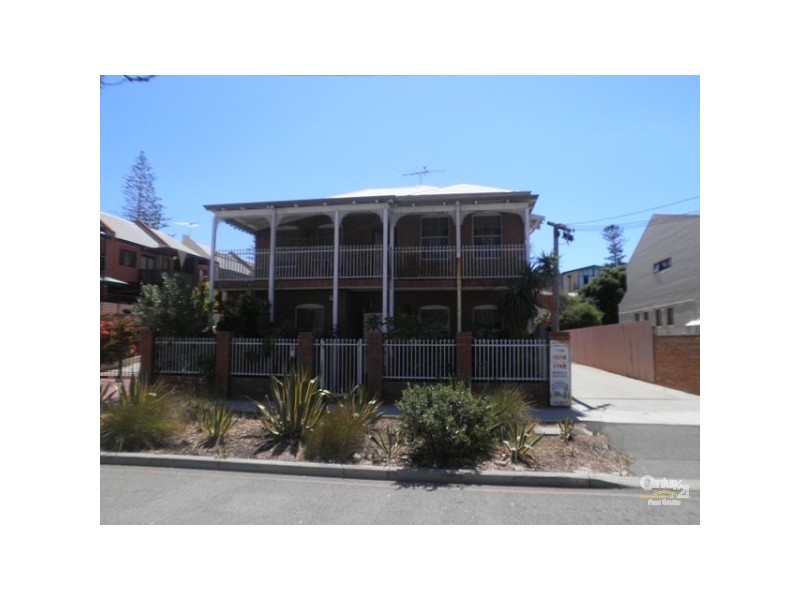 4 Suffolk Street, Fremantle WA 6160