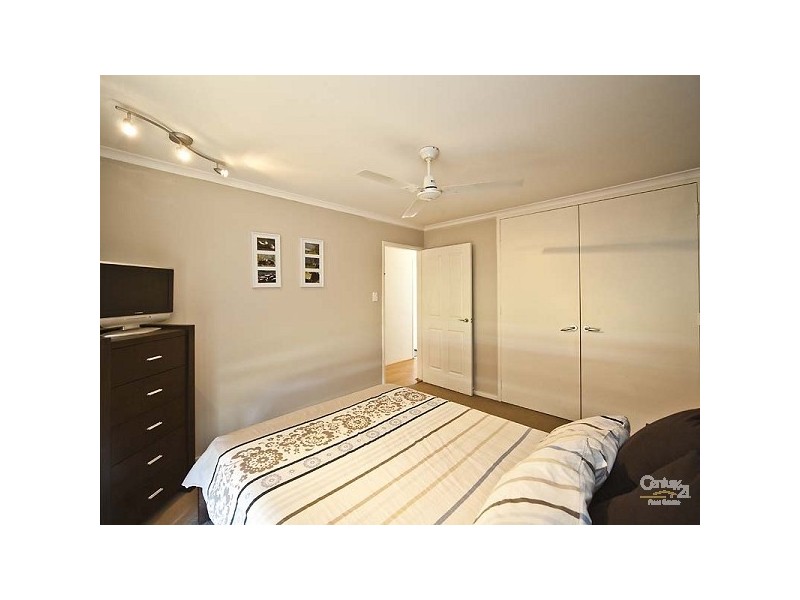 77 Shillington Way, Thornlie WA 6108