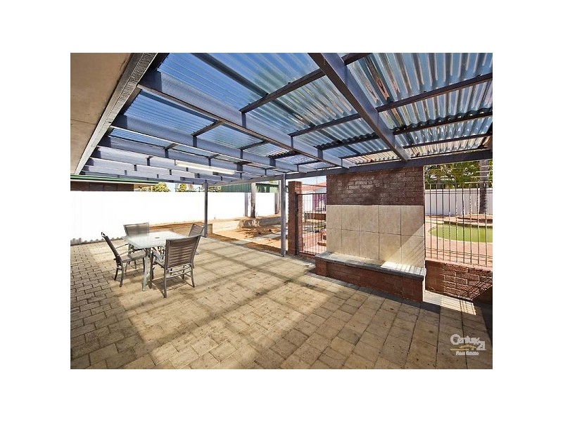 77 Shillington Way, Thornlie WA 6108