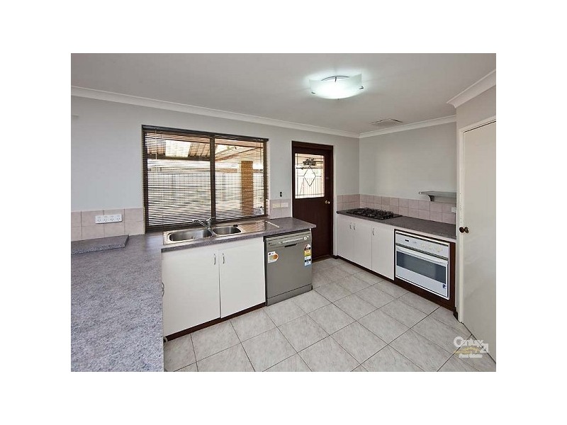 12 Sayer Crescent, Gosnells WA 6110