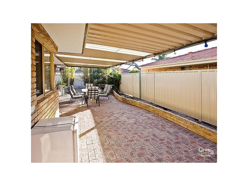 5 Hoya Court, Thornlie WA 6108
