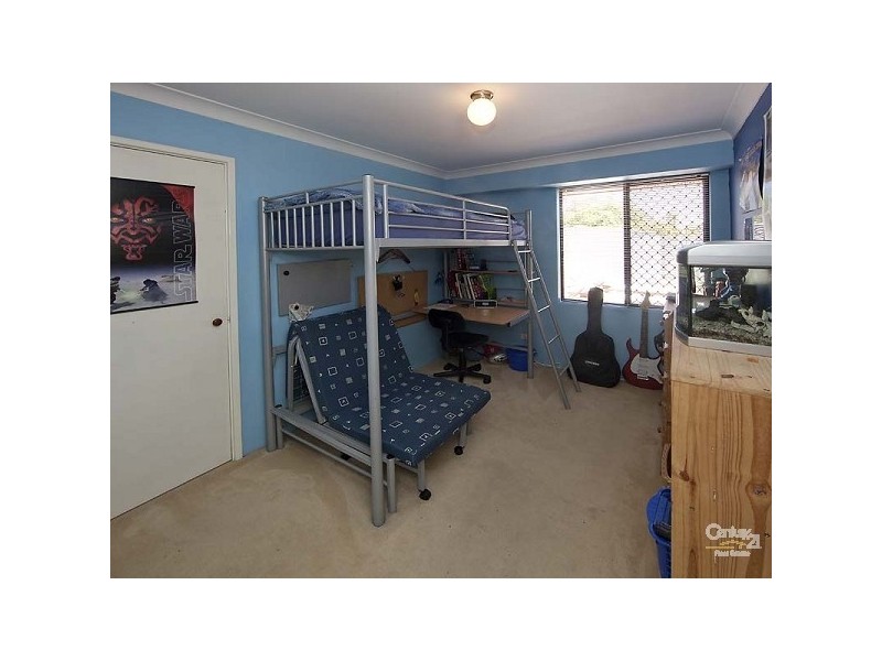8 Sundew Place, Thornlie WA 6108