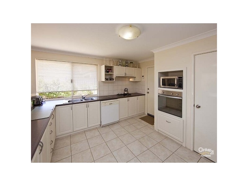 12 Ruth Ave, Canning Vale WA 6155