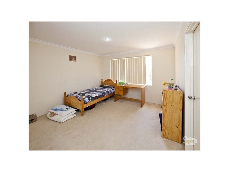 12 Ruth Ave, Canning Vale WA 6155