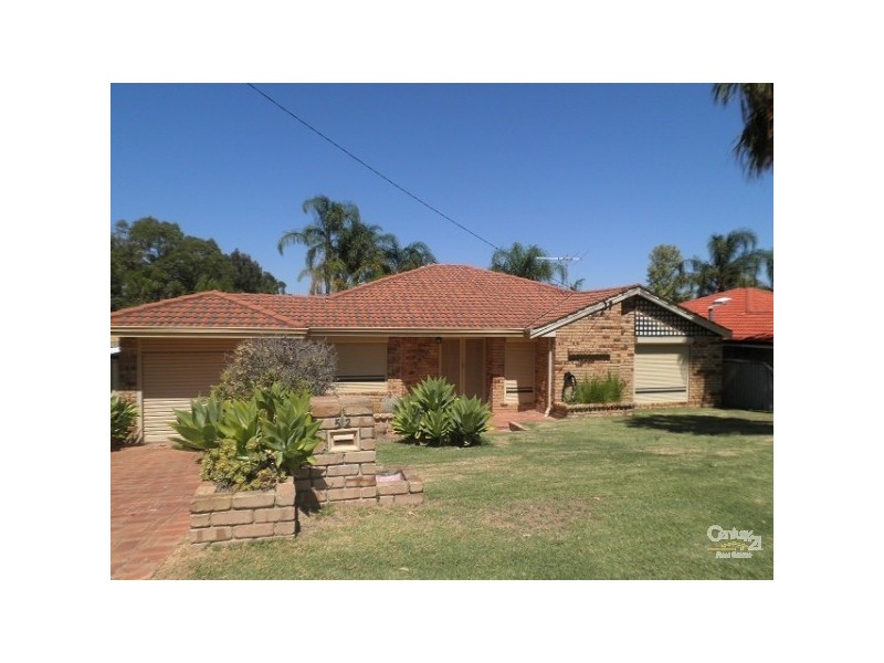 52 Ovens Road, Thornlie WA 6108