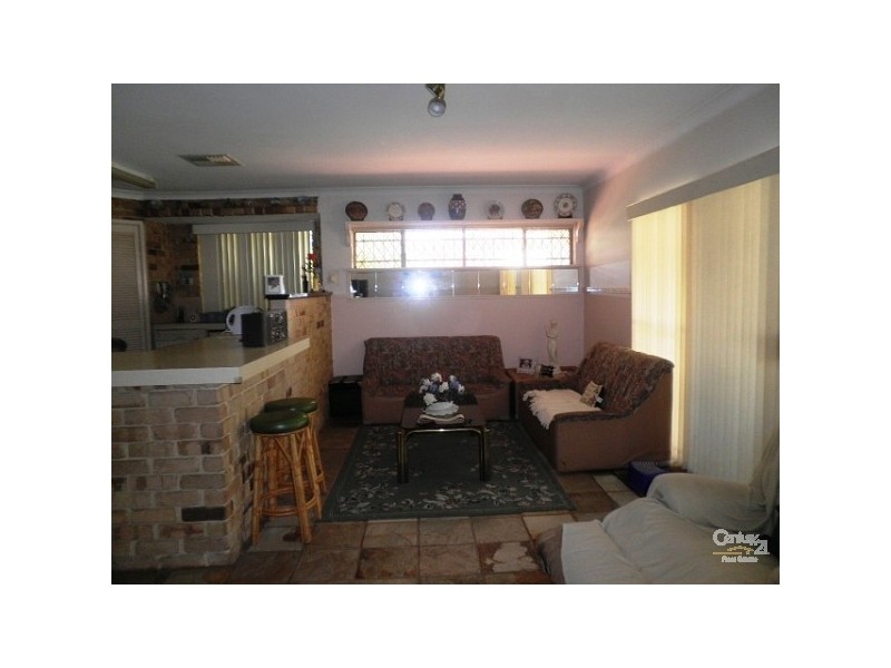 52 Ovens Road, Thornlie WA 6108