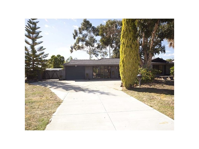 76 Queensville Avenue, Lynwood WA 6147