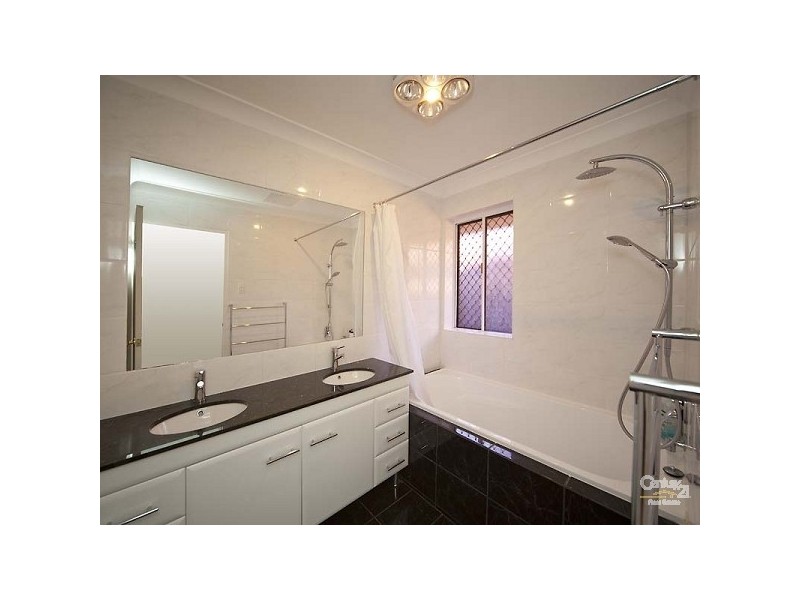 76 Queensville Avenue, Lynwood WA 6147