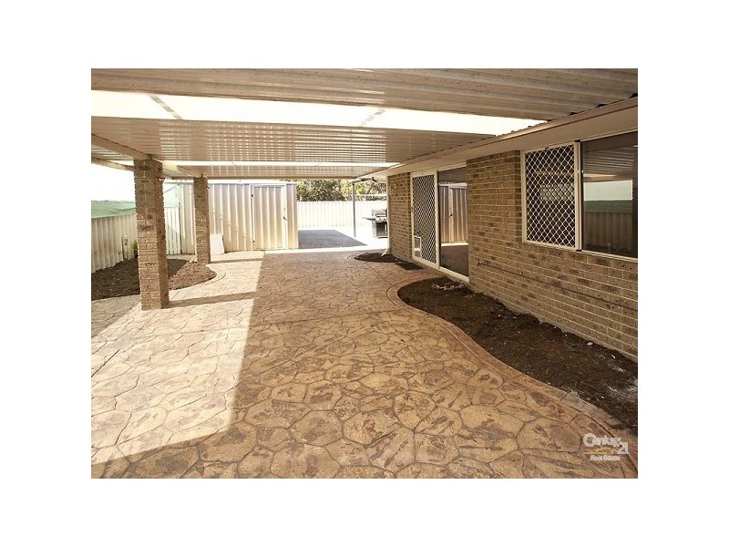 414 Moonlight Court, Huntingdale WA 6110