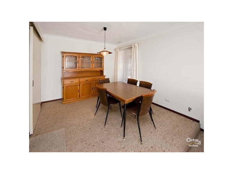 27 Hannan Place, Huntingdale WA 6110