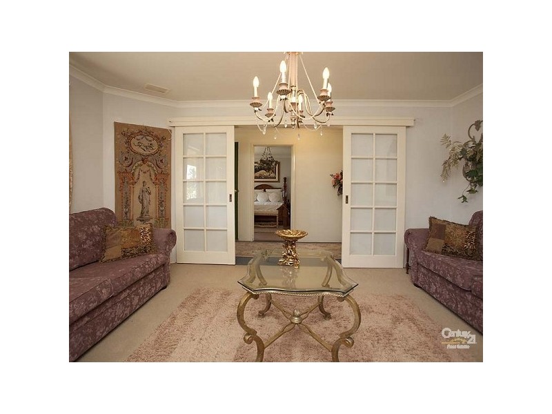 39 Mistletoe Drive, Huntingdale WA 6110