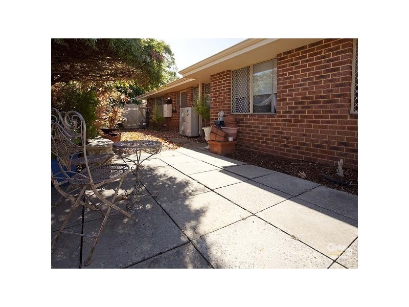 39 Mistletoe Drive, Huntingdale WA 6110