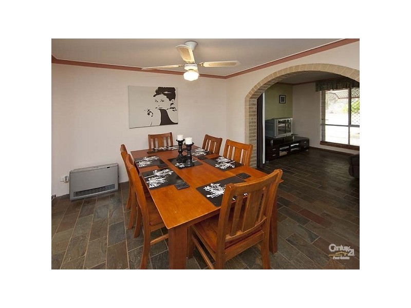 22 Boxworth Court, Huntingdale WA 6110