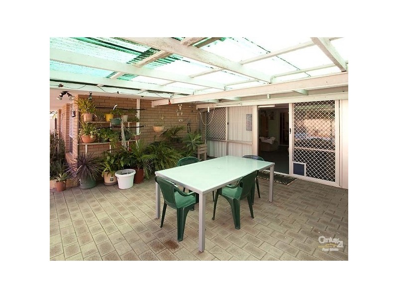 12 Norfolk Street, Forrestfield WA 6058