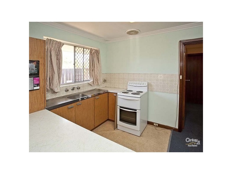 12 Norfolk Street, Forrestfield WA 6058