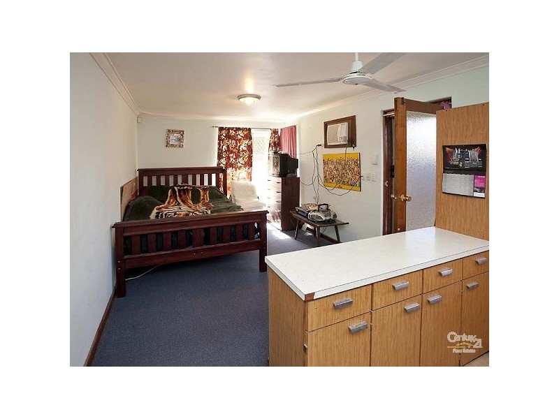 12 Norfolk Street, Forrestfield WA 6058