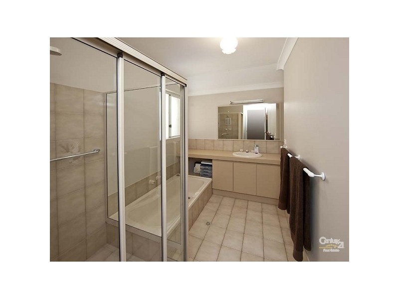 18 Sleat Road, Mount Pleasant WA 6153