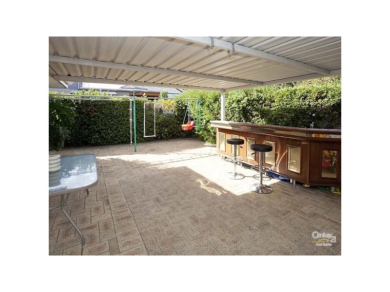 18 Sleat Road, Mount Pleasant WA 6153