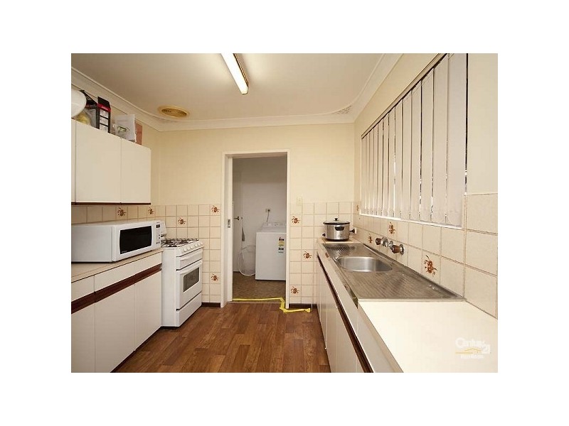 35 Hilton Crescent, Maddington WA 6109