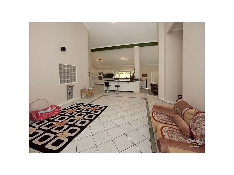 28 Goodwood Way, Canning Vale WA 6155