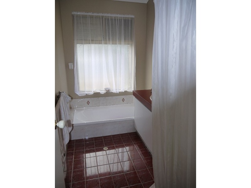 31 Kowin Court, Cardup WA 6122