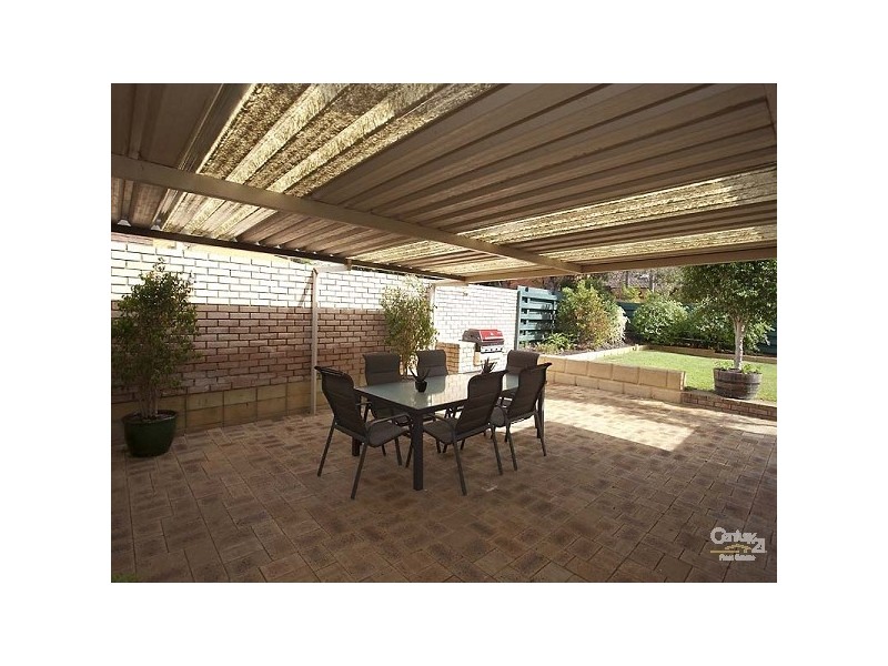 90 Regency Drive, Thornlie WA 6108