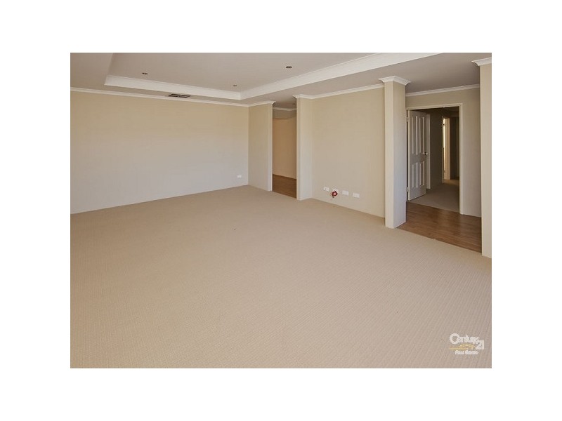 20 Deflexa Road, Canning Vale WA 6155