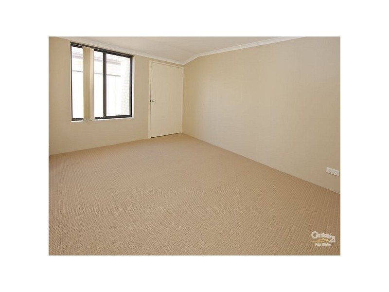 20 Deflexa Road, Canning Vale WA 6155