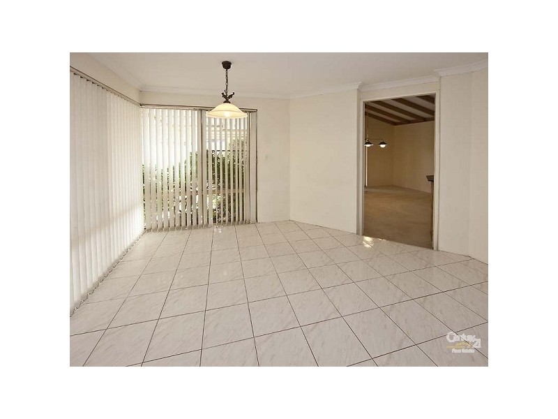 15 Pimelia Grove, Thornlie WA 6108