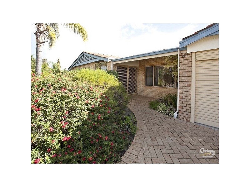 15 Pimelia Grove, Thornlie WA 6108