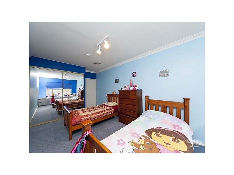 22 Princeton Court, Thornlie WA 6108