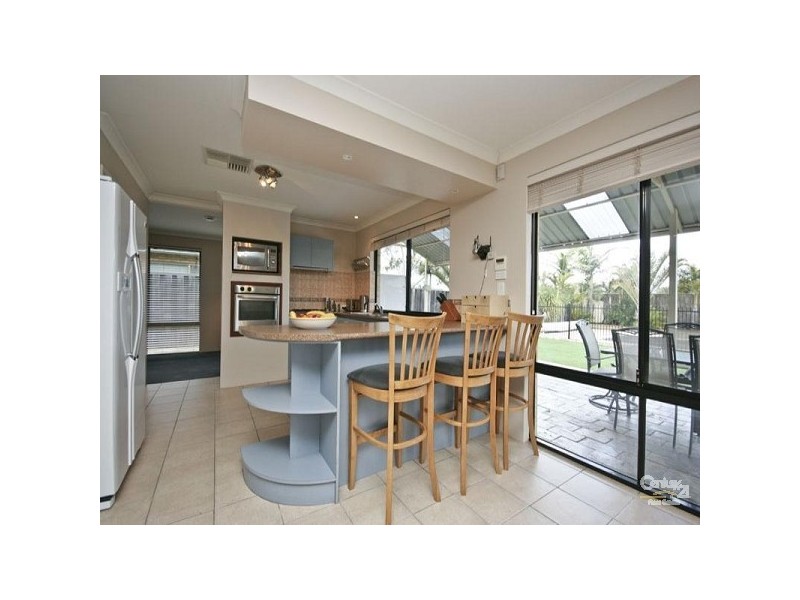 101 Luyer Avenue, Beckenham WA 6107