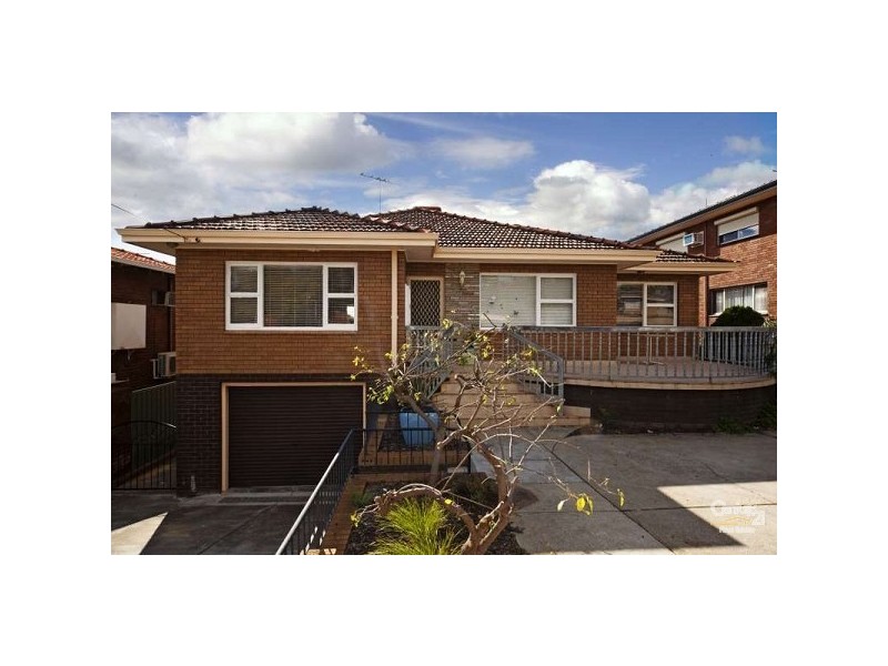 28 Michael Street, Beaconsfield WA 6162