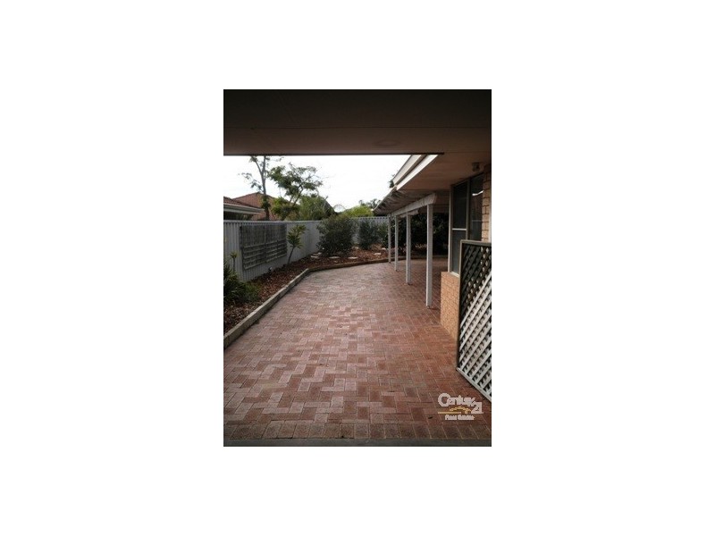 6 Wineberry Loop, South Lake WA 6164