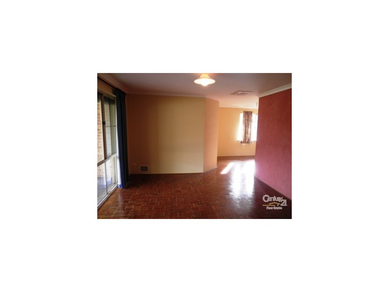 6 Wineberry Loop, South Lake WA 6164