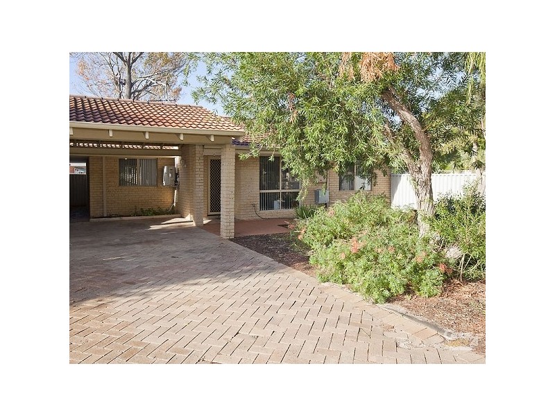 7/20 Charlton Place, Thornlie WA 6108