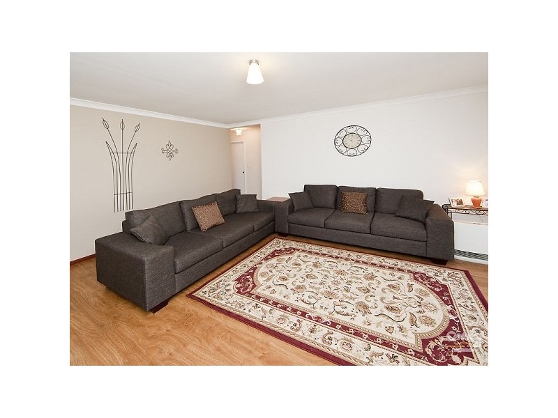 7/20 Charlton Place, Thornlie WA 6108