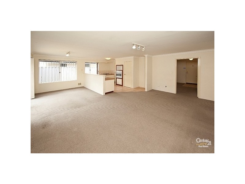 12A Gochean Avenue, Bentley WA 6102
