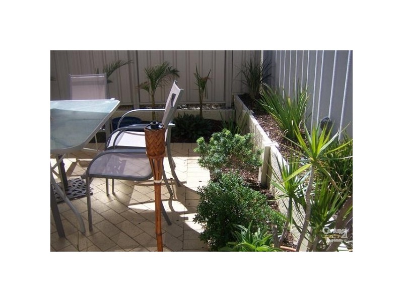 3/11 Choseley Place, Langford WA 6147