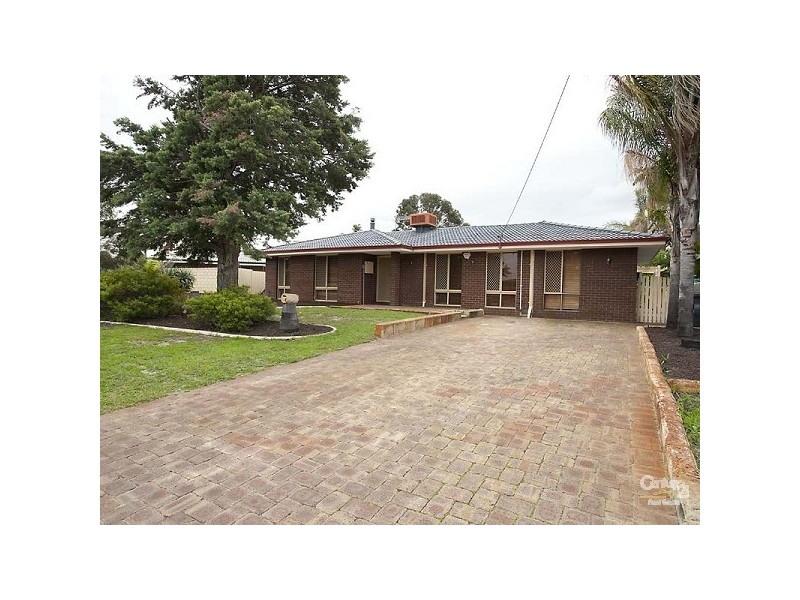 8 Selsdon Road, Camillo WA 6111