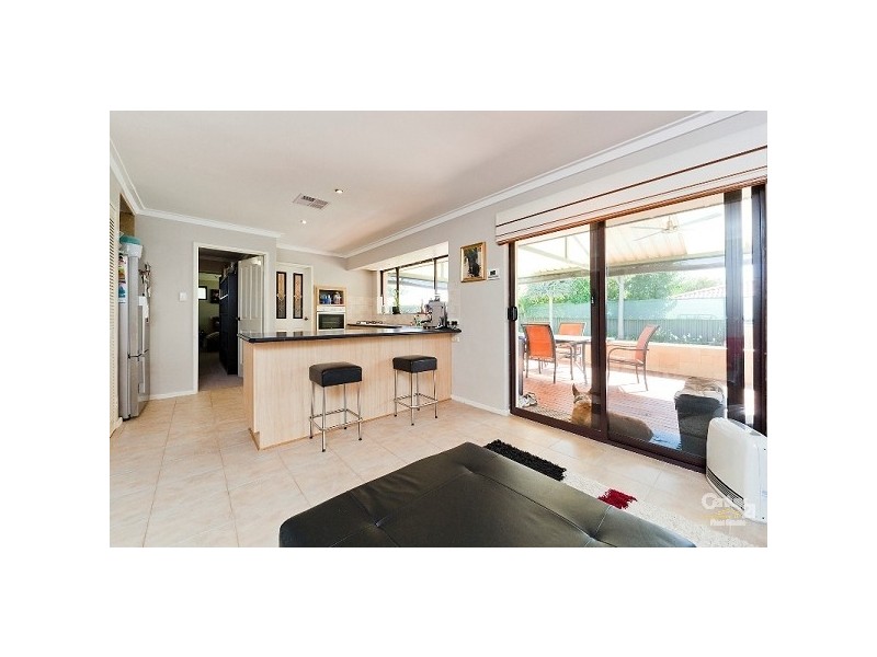 17 Celosia Way, Riverton WA 6148